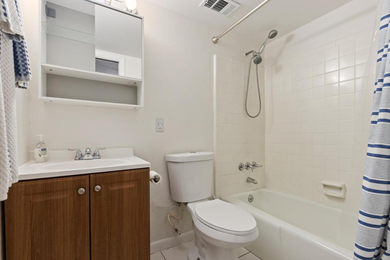 Spacious Lakefront House With Pool, Hottub, & Boating Orlando Exteriör bild